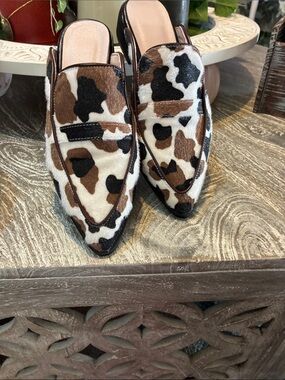 NWOT Cow Print Slip-On Mules in Brown and Black